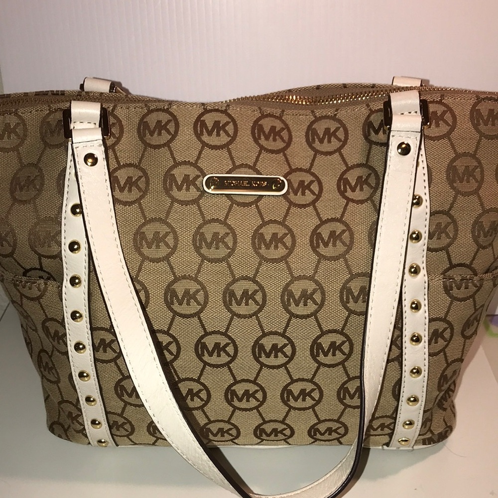 Michael Kors monogram tote